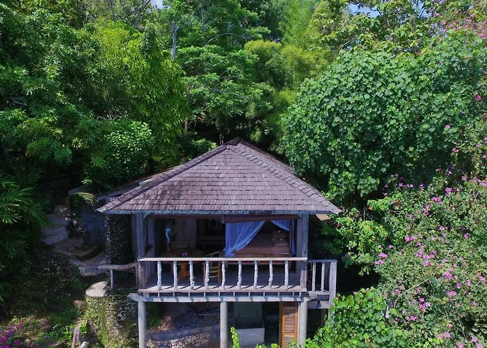Suara Ombak Bingin Lodge *