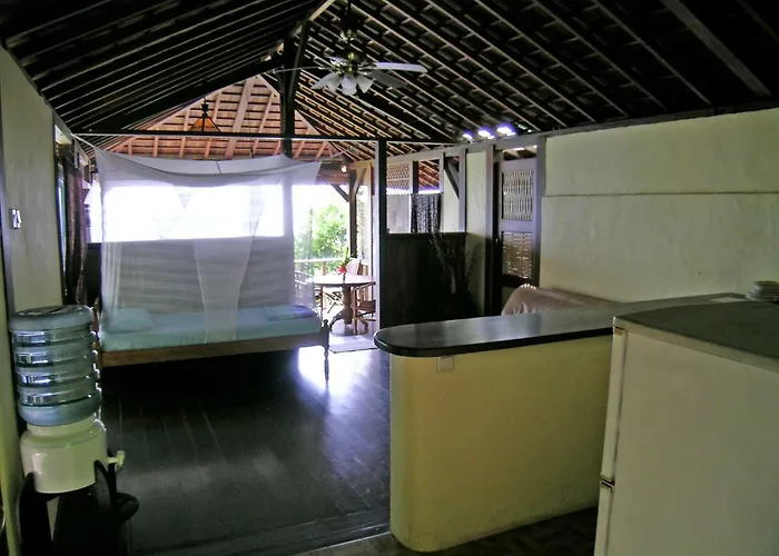 Suara Ombak Bingin Lodge Uluwatu