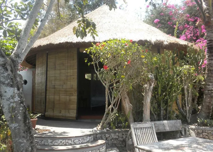 Suara Ombak Bingin Lodge