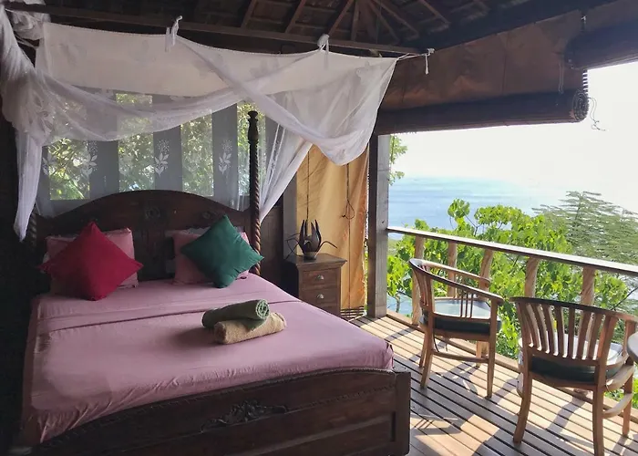 Suara Ombak Bingin Lodge